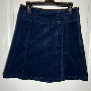 Sahalie NWOT Navy Corduroy Skirt size 6